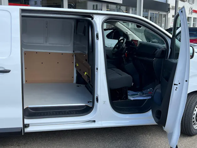 Citroën Jumpy Kaw. M 1.5 BlueHDi 120 First S/S