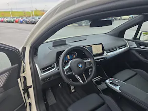 BMW 223i M Sport xDrive Active Tourer U06 (CH) AHK 1.5T 📍