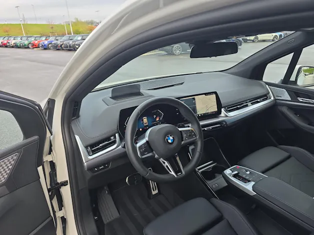 BMW 223i M Sport xDrive Active Tourer U06 (CH) AHK 1.5T