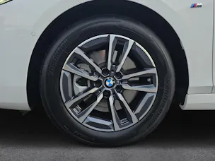 BMW 223i M Sport xDrive Active Tourer U06 (CH) AHK 1.5T 📍