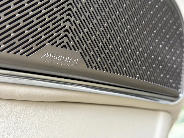 image du véhicule LAND ROVER RANGE ROVER