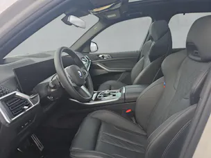 BMW X5 40d M Sport Pro xDrive * Mineralweiss* (CH) AHK 3.5T ** 7 Places **