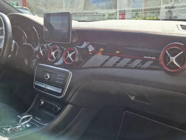 Mercedes-Benz CLA 45 AMG 4matic