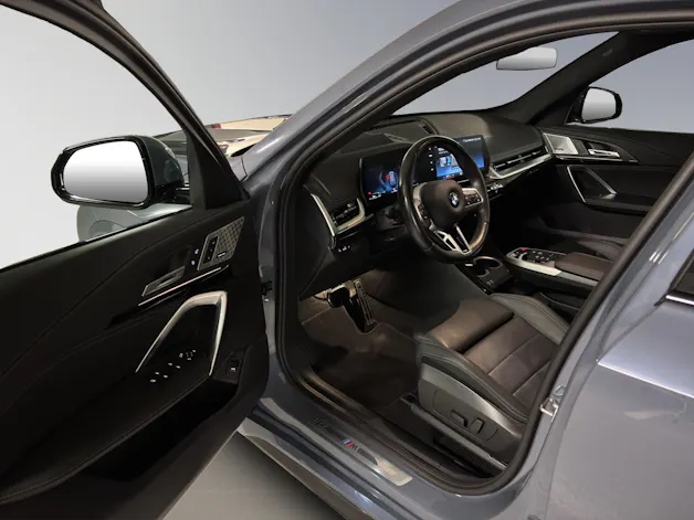 BMW X1 23d xDrive paddles