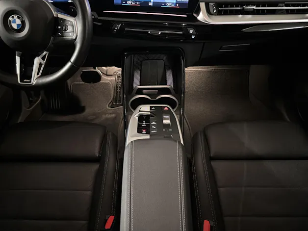 BMW X1 23d xDrive paddles