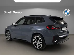BMW X1 23d xDrive paddles