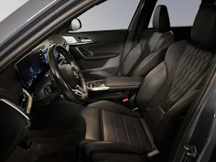 BMW X1 23d xDrive paddles