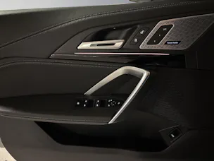 BMW X1 23d xDrive paddles