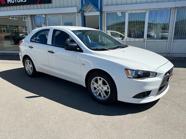 Mitsubishi Lancer Sportback 1.6 MIVEC Super Jubilé