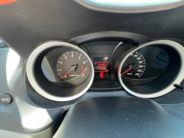 MITSUBISHI LANCER 9