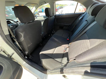 MITSUBISHI LANCER 8
