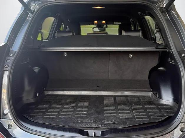 Toyota RAV4 2.5 HSD Style