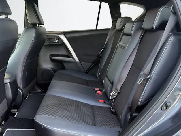 Toyota RAV4 2.5 HSD Style