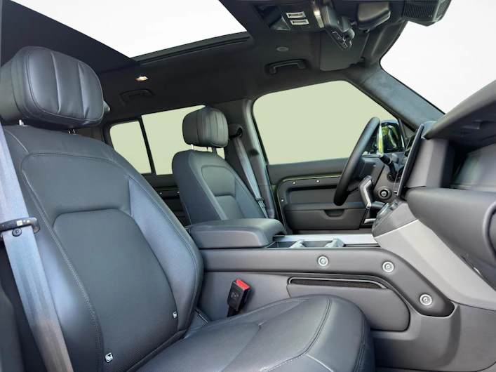 Fahrzeugbild LAND ROVER DEFENDER