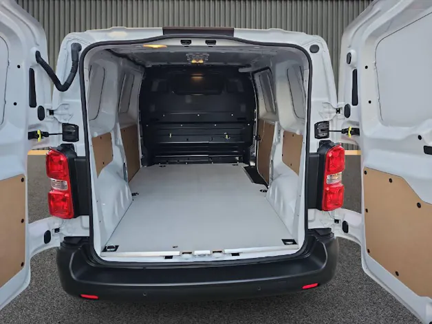 Peugeot Expert 4 2.2 HDi 150PS Std