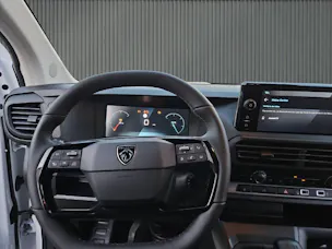 Peugeot Expert 4 2.2 HDi 150PS Std