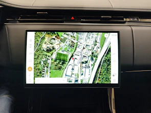 Fahrzeugbild LAND ROVER Range Rover Sport 3.0 I6 P550e Autobiography