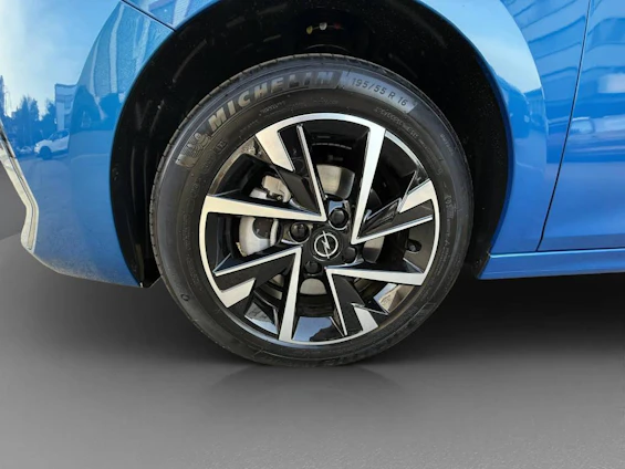 image du véhicule 14 image du véhicule 14