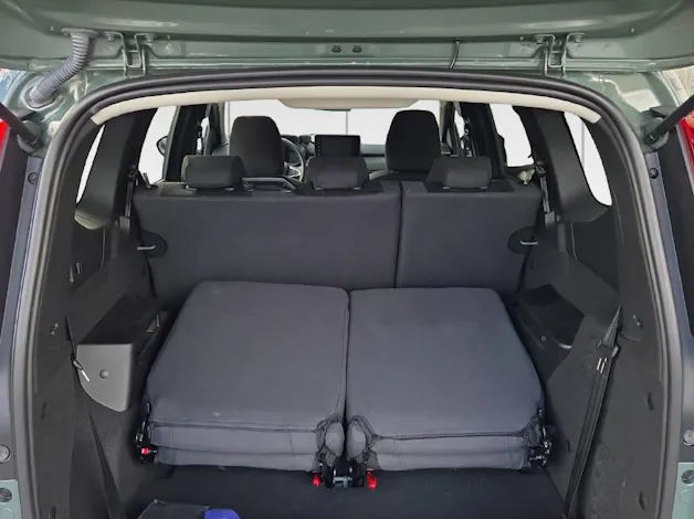 Dacia Jogger 1.6 Hybrid Extreme 7P