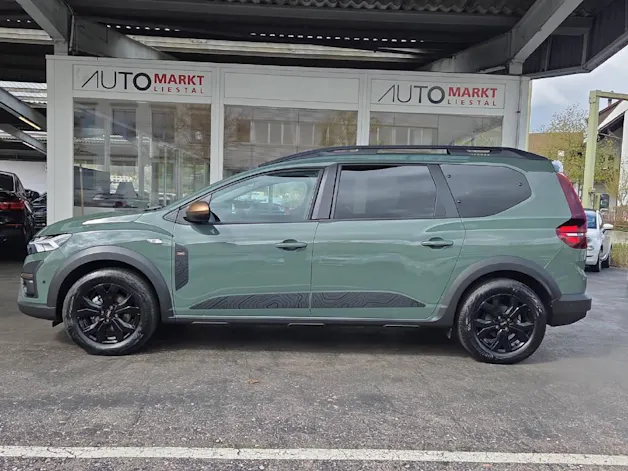 Dacia Jogger 1.6 Hybrid Extreme 7P