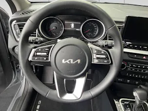Kia Ceed SW 1.5 T-GDi MHEV Power