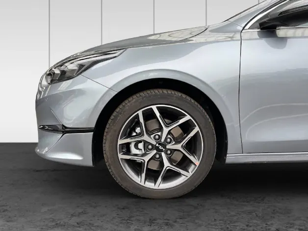 Kia Ceed SW 1.5 T-GDi MHEV Power