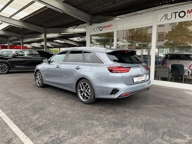 Kia Ceed SW 1.5 T-GDi MHEV Power