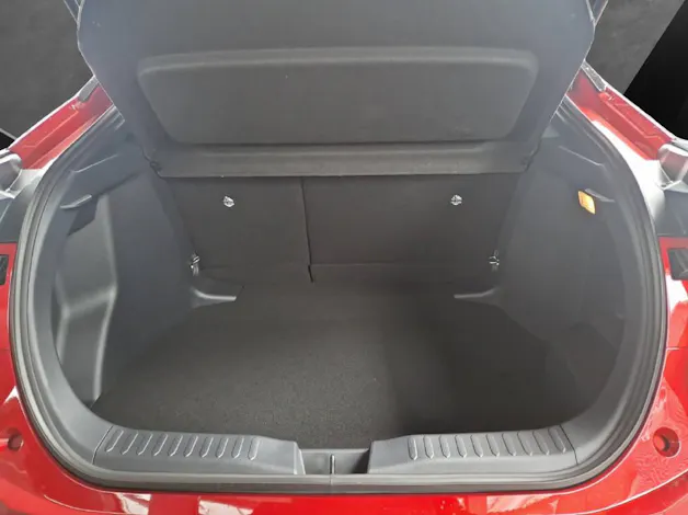 Toyota C-HR 2.0 HEV Swiss Edition 4x4 47410/000