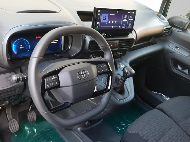 Toyota PROACE CITY Van L1 1.2 Active