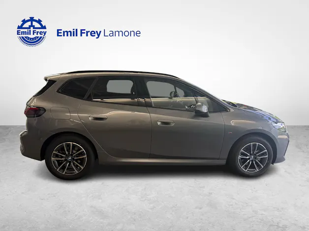 BMW 225e xDrive paddles Active Tourer
