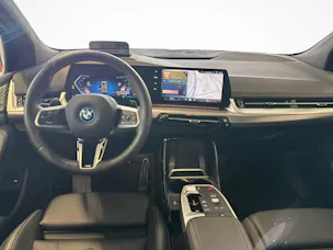 BMW 225e xDrive paddles Active Tourer