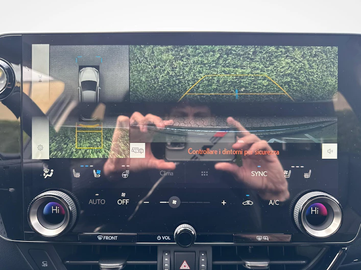 Fahrzeugbild LEXUS NX