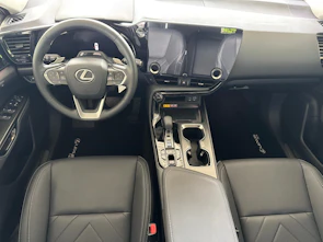 Fahrzeugbild LEXUS NX 350h Comfort