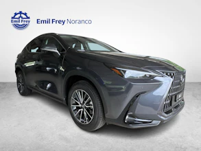 https://vehicle.imgix.net/4253751/fe1cb7a6-3d68-4245-8aad-0e139993d77f.jpg