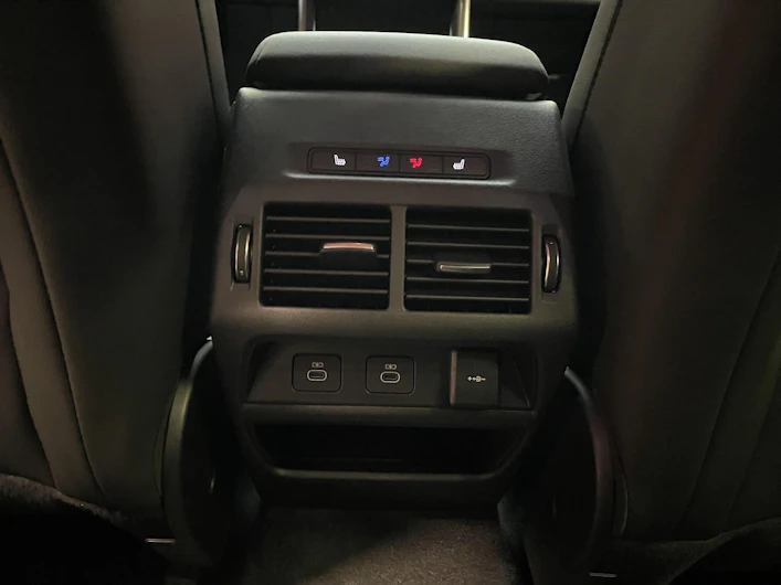 immagine del veicolo LAND ROVER DISCOVERY SPORT