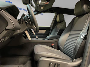 immagine del veicolo LAND ROVER Discovery Sport 1.5 T 270e Landmark (Plug-in Hybrid)