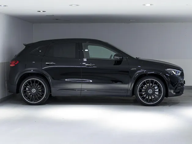 Mercedes-Benz GLA 35 AMG 4MATIC