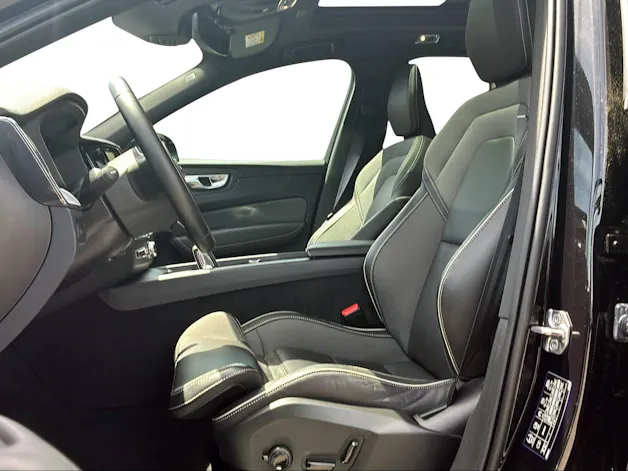 Volvo XC60 2.0 T8 TE R-Design eAWD