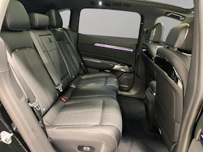 https://vehicle.imgix.net/4253808/1511a8aa-12b5-4597-b96f-4100b75b7e7f.jpg