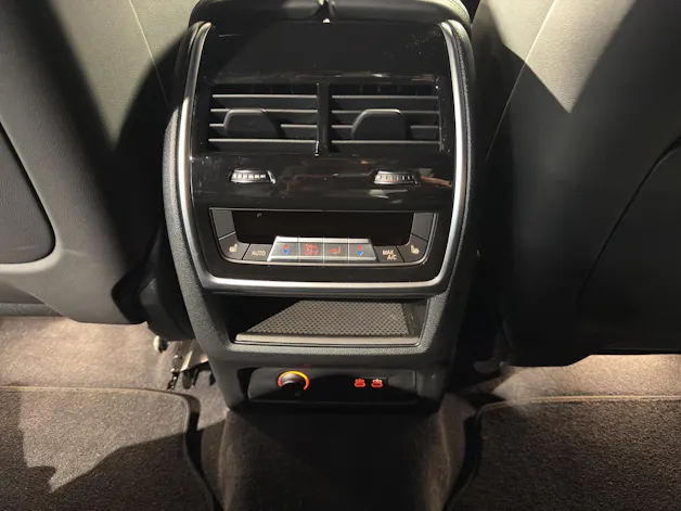 BMW XM Plug-in Hybrid