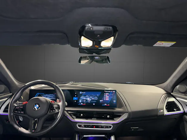 BMW XM Plug-in Hybrid