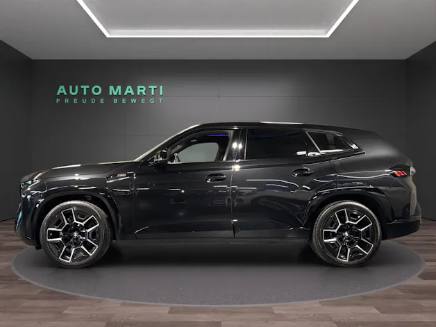 BMW XM Plug-in Hybrid