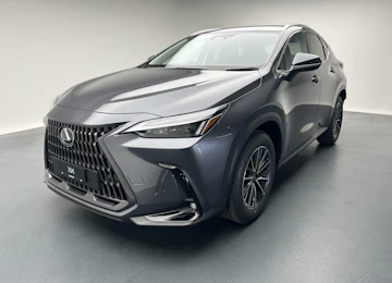 image du véhicule LEXUS NX 450h+ Comfort image du véhicule LEXUS NX 450h+ Comfort
