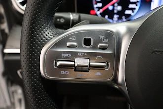 https://vehicle.imgix.net/4253846/09fd984d-9414-4f4f-8ddf-32cb3dba376d.JPG