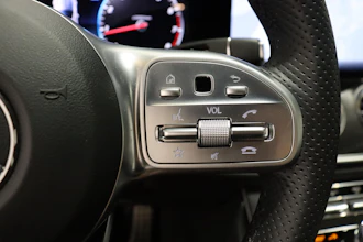 https://vehicle.imgix.net/4253846/66025676-a44b-4125-aca1-310fff4786f6.JPG
