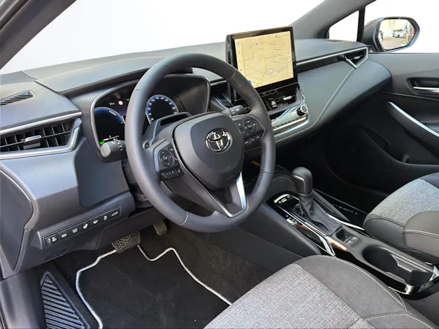 Toyota Corolla Touring Sports 2.0 HSD Swiss Edition