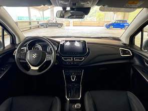 Fahrzeugbild SUZUKI S-Cross 1.5 Compact Top Hybrid 4x4