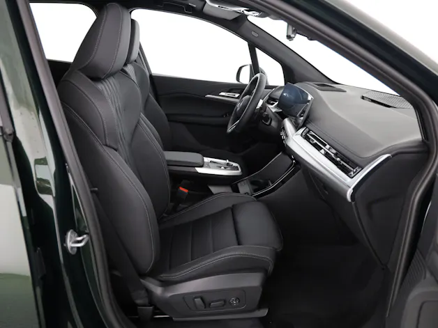 BMW 230e xDrive paddles Active Tourer