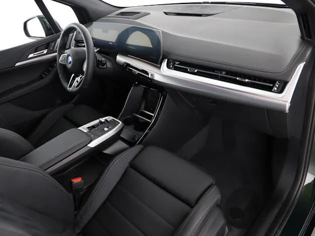 BMW 230e xDrive paddles Active Tourer