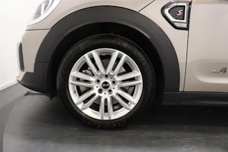 https://vehicle.imgix.net/4253912/e742d9bf-36f8-44d7-964e-511c06fc5d27.JPG